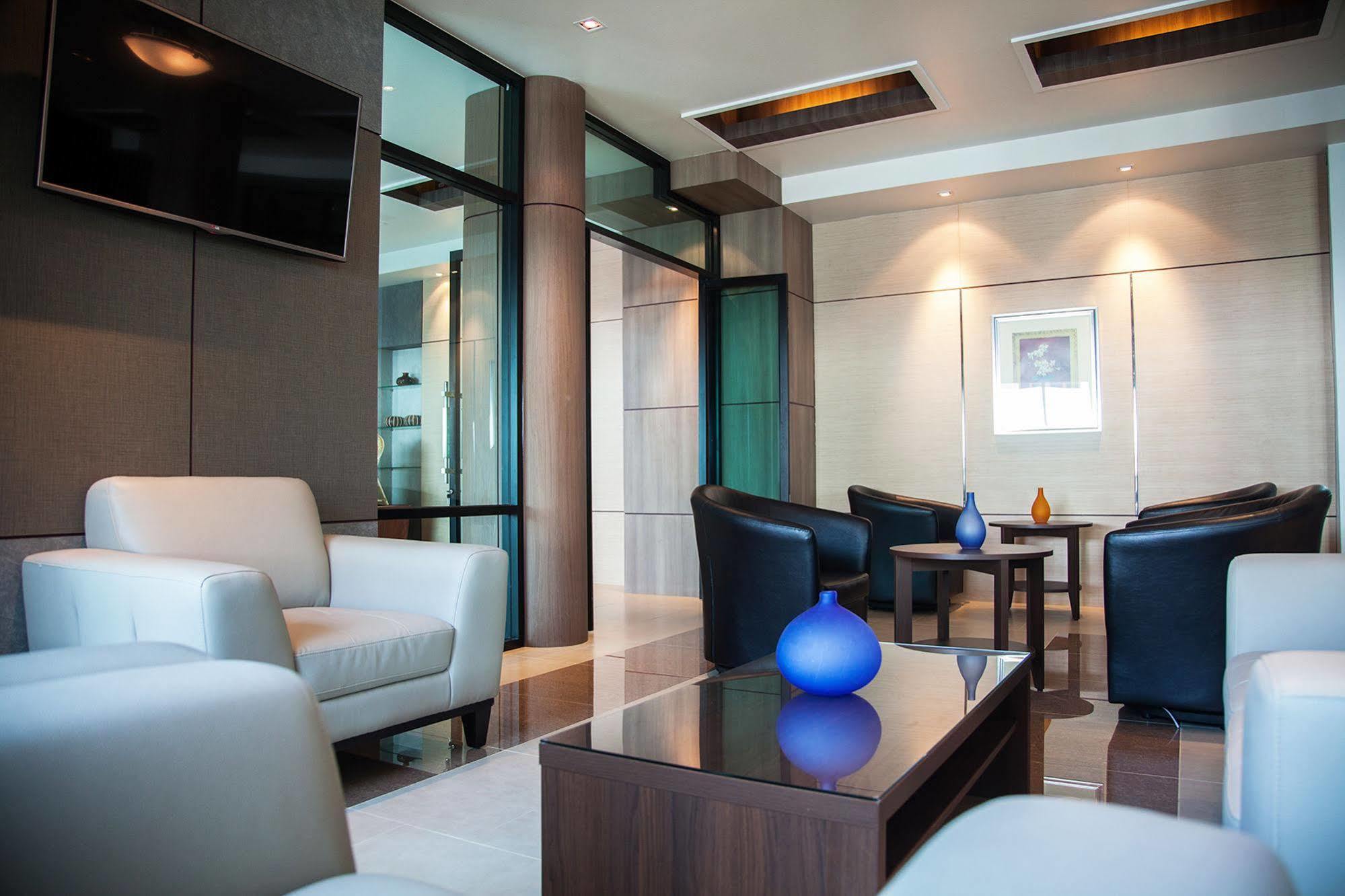 Morage Hotel Phitsanulok Exteriör bild