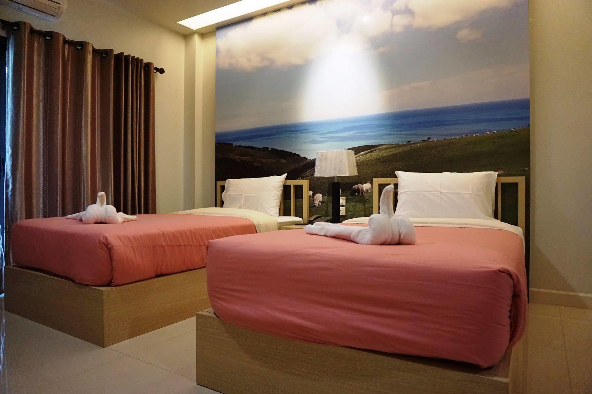 Morage Hotel Phitsanulok Exteriör bild