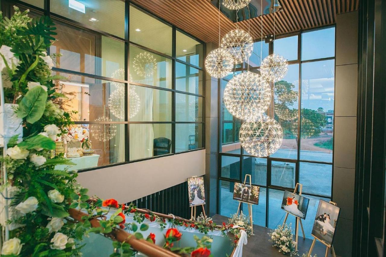 Morage Hotel Phitsanulok Exteriör bild